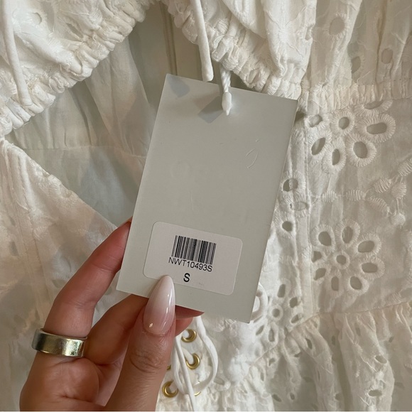 Saboskirt Luxe Leyton Eyelet Mini Dress - Picture 14 of 14